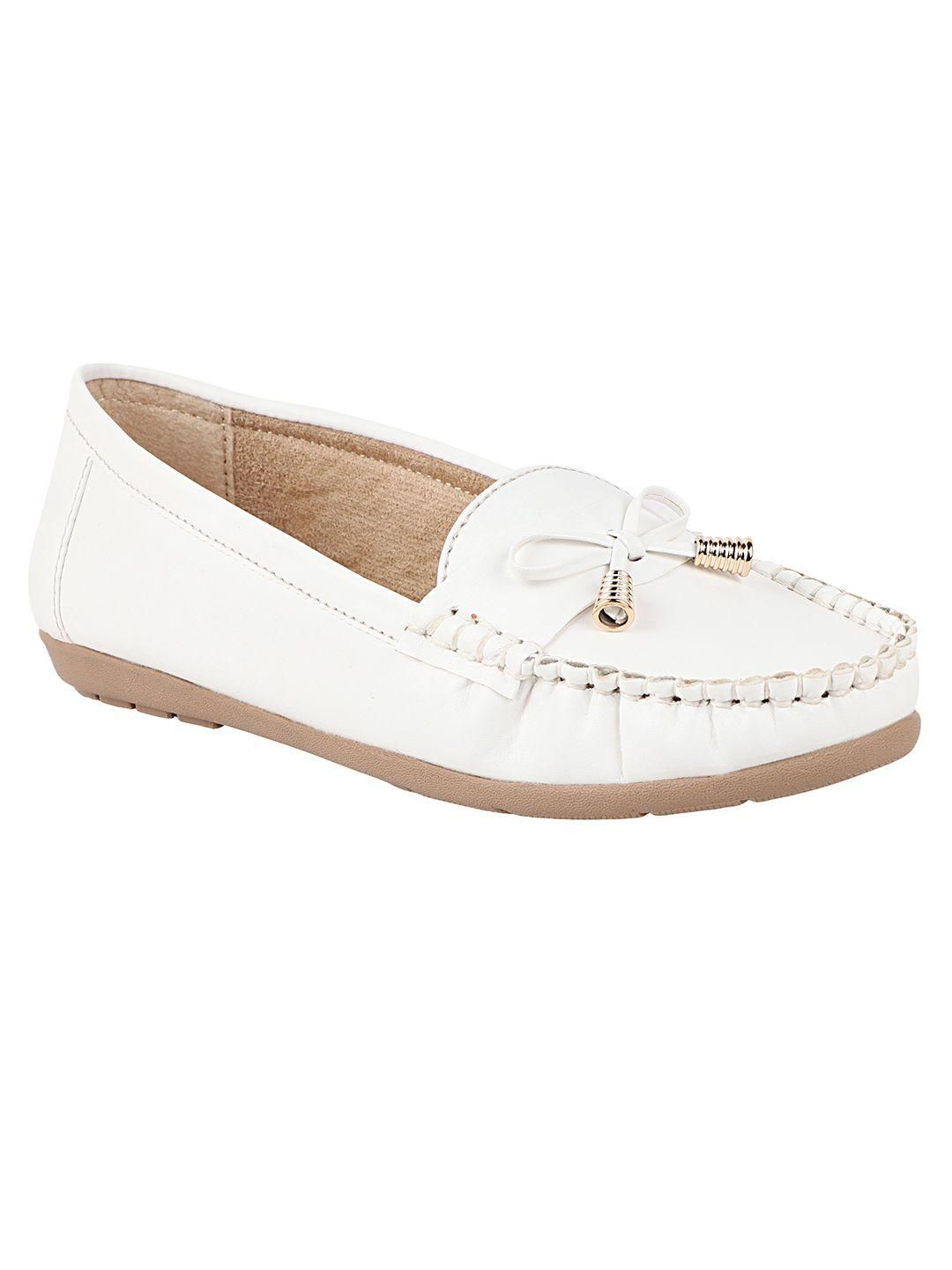 Dart Flats - White